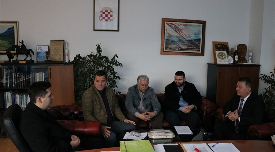 Jačanje suradnje između Crvenog križa i Vlade ŽZH