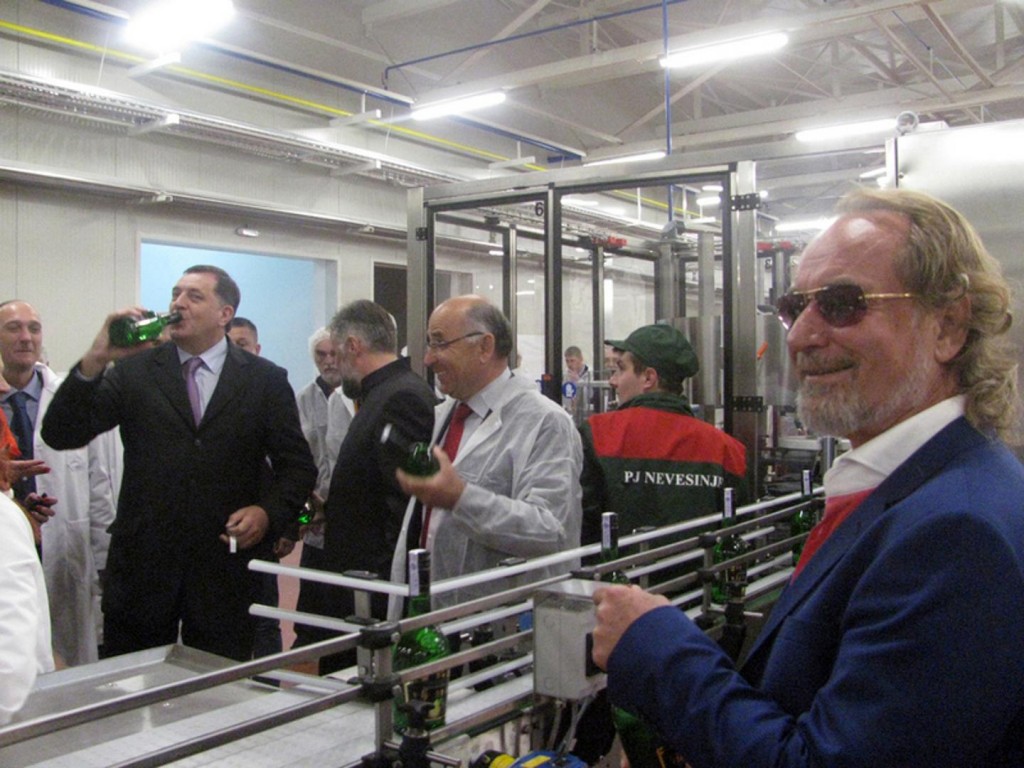 Otkazi kao novogodišnja 'čestitka': Radnici Swissliona u Nevesinju, njih 38, ostali bez posla