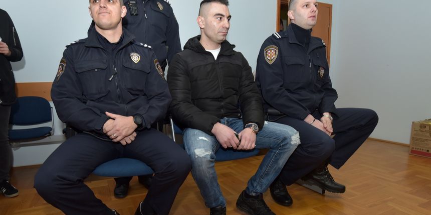 daruvarac , osuđenik , Zadarska policija, zadar