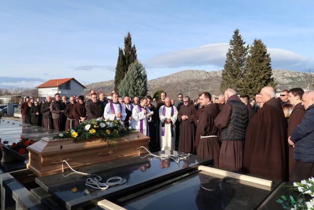 fra Mate Dragićević