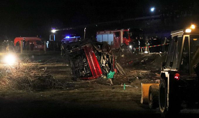 prevrtanje autobusa, stravična prometna nesreča