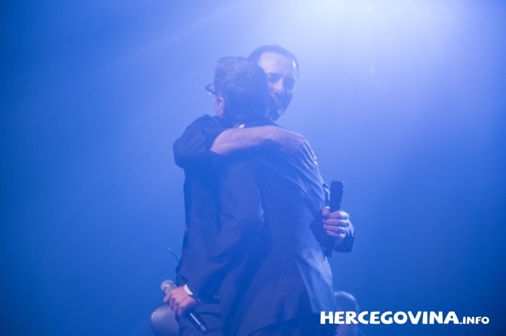 Sergej Ćetković gost na koncertu Massima Savica 12.4. u Skenderiji