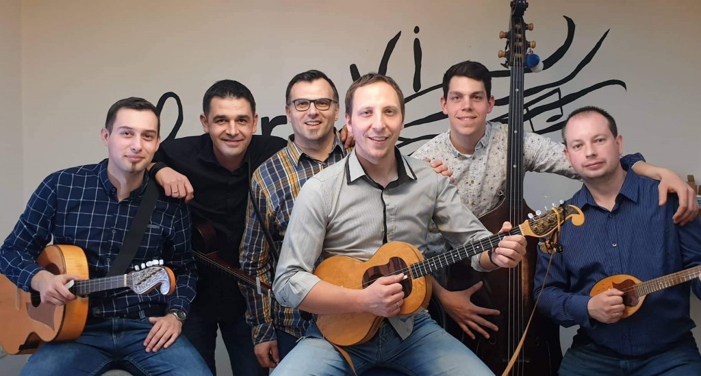 Tamburaški sastav Garavi, dan žena, Međunarodni dan žena