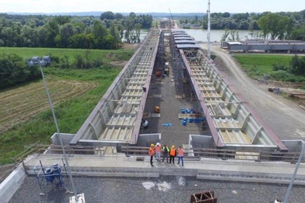 BiH će sagraditi privremeni granični prijelaz, otvaranje mosta do kraja godine