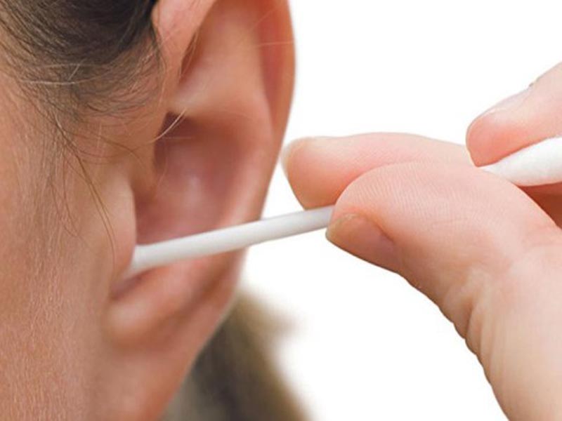 čišćenje ušiju