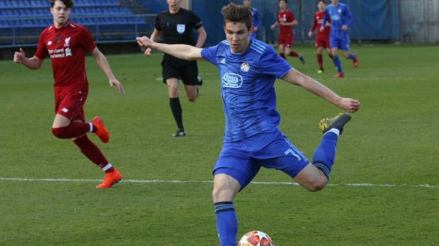 gnk dinamo II, Liverpool