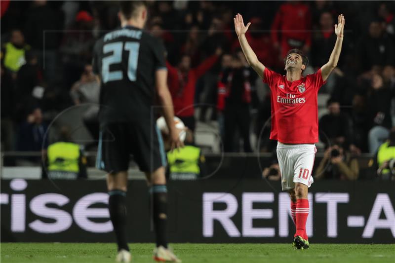 Dinamo, Benfica