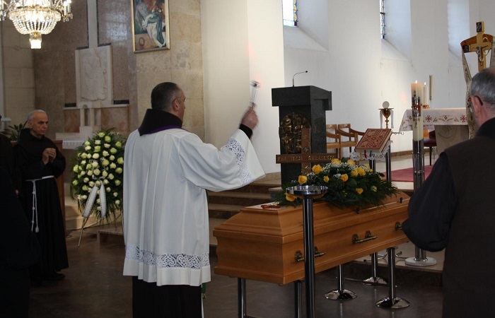 Široki Brijeg, sahrana