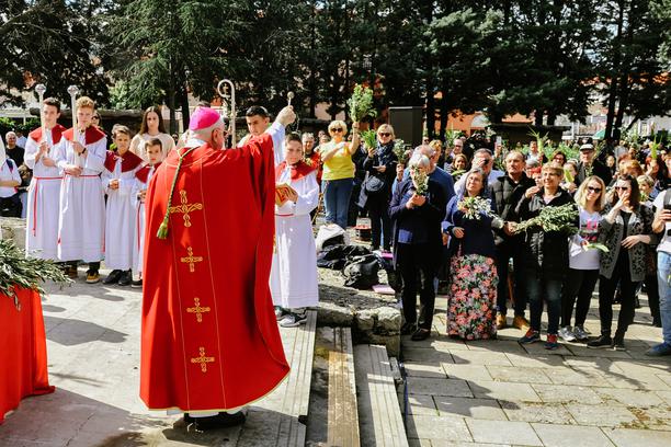 Apostolski nuncij, Međugorje