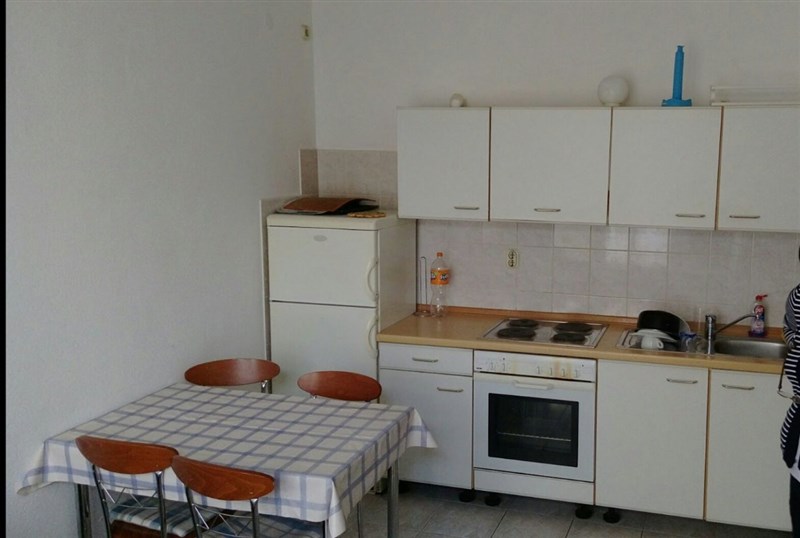 burza.ba, stan, Makarska