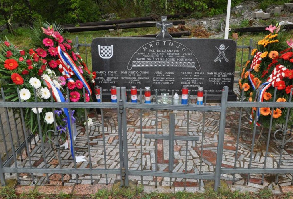 Odana počast petorici hrvatskih časnika i dočasnika zvjerski ubijenih 1946. godine