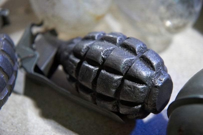 U potkrovlju obiteljske kuće u Širokom Brijegu pronađena ručna bomba