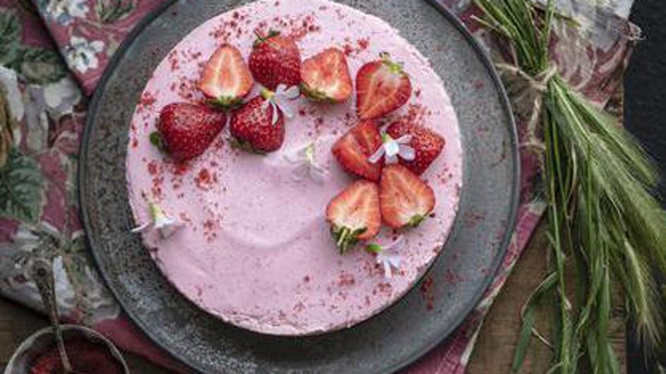 ljetni desert, jagoda, recept