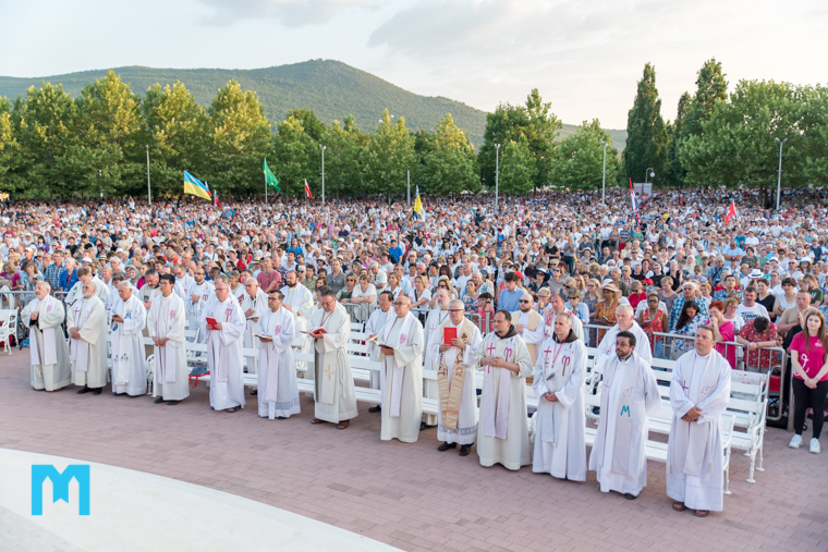 Međugorje, Gospa, Gospa Međugorje, Međugorje, fratri