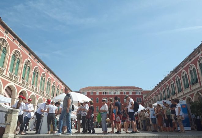 mladež, pregled, akcija, Split, tumor