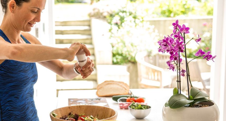  Učinite svaki ručak zdravijim uz pomoć začinskog bilja koje čisti kožu, ubrzava metabolizam i jača imunitet 