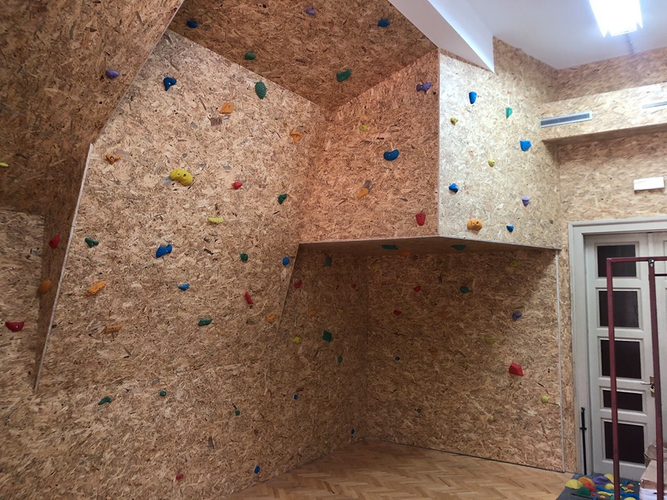 gimnazija mostar, stijena