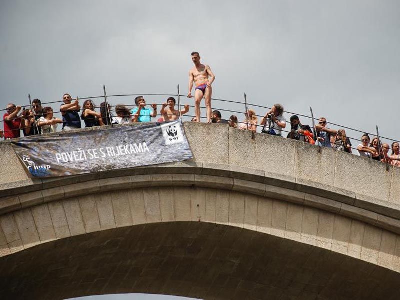 skok sa starog mosta