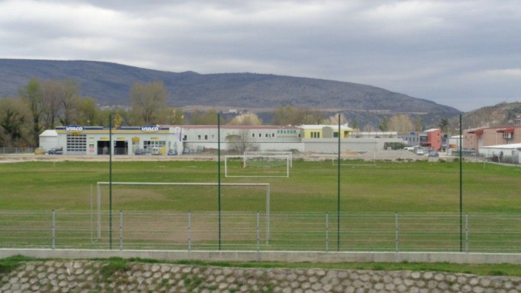 Više od 40 stupnjeva na utakmici u Čapljini: Dva nogometaša dobila sunčanicu