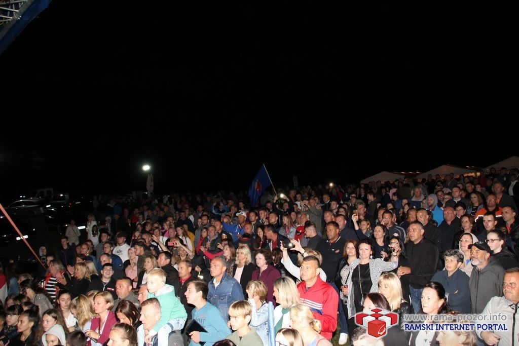 Mate Bulić, etno selo remić