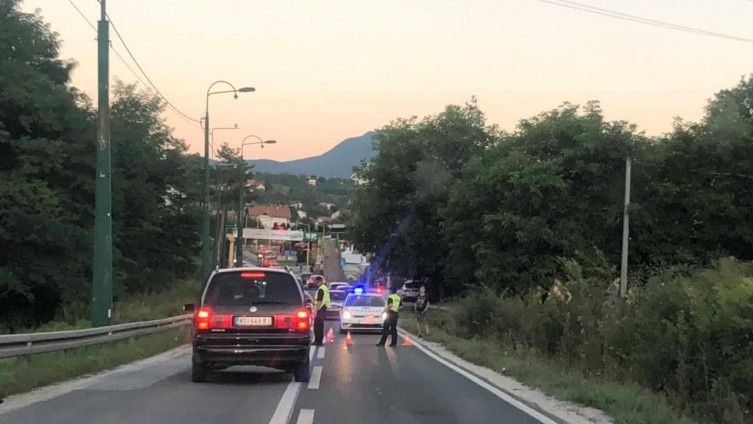 dječak, vožnja biciklom , HOTONJ, vogošća