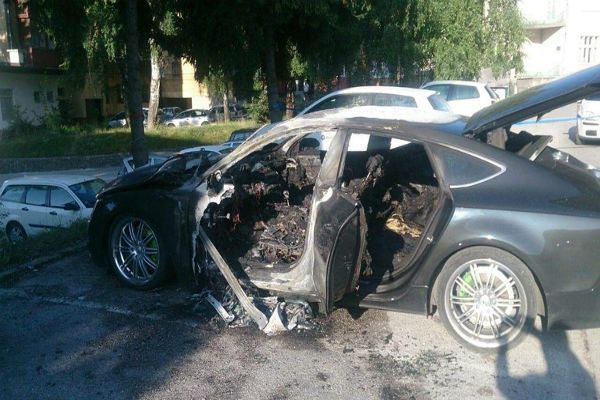 Pokušaj prevare u Travniku: Mladić platio da mu se zapali Audi