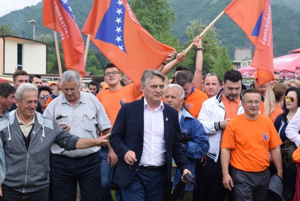 Demokratska fronta, Miro Kovač