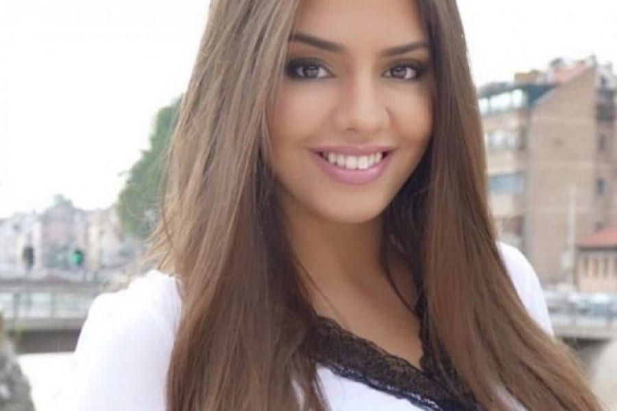 studentica, BIH, Sveučilište Cambridge 