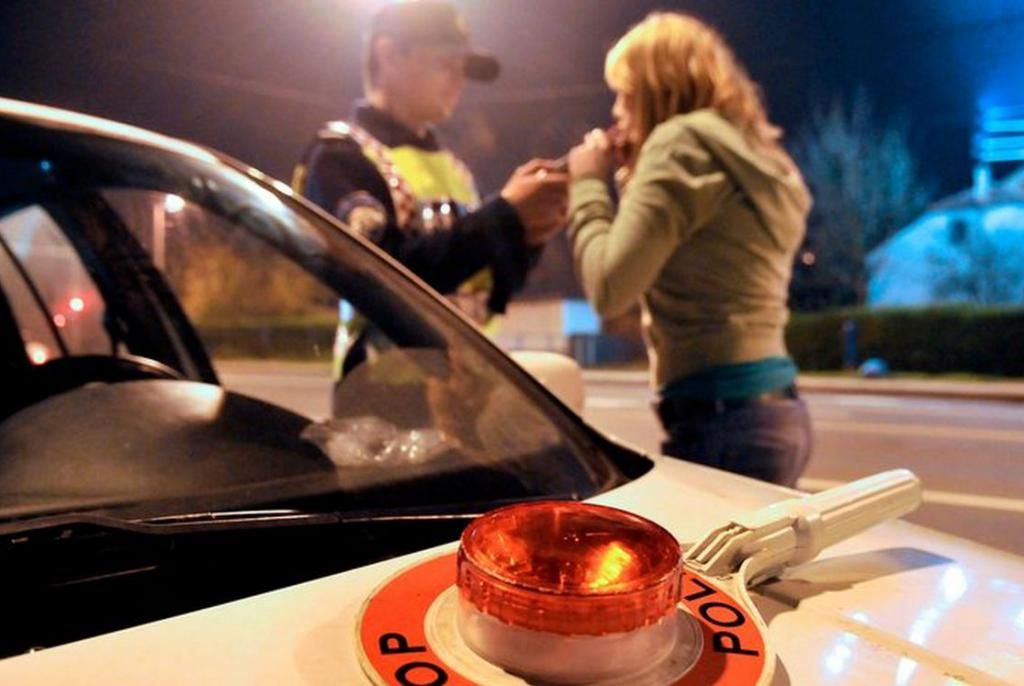 pijana vozačica, vozačica, novčana kazna, policajci