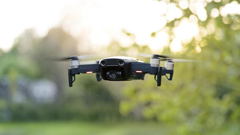 dron , napad, bivša djevojka