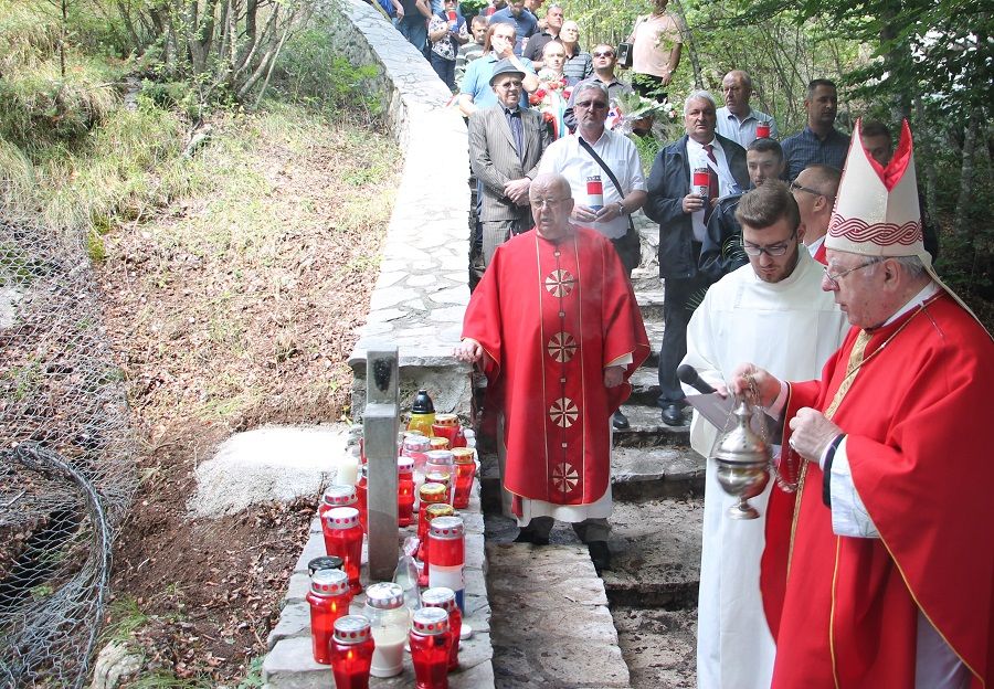 komunistički zločini, mons. Mile Bogović