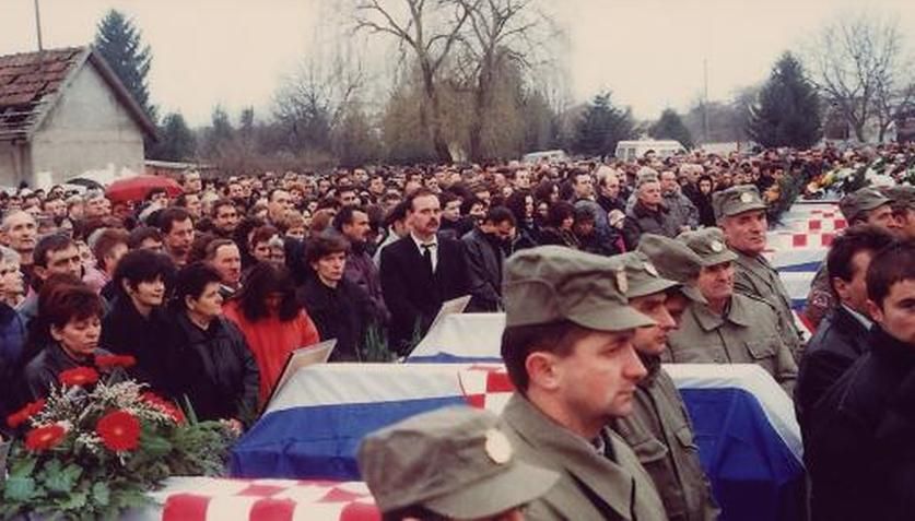 Zločin, četnici, Tovarnik