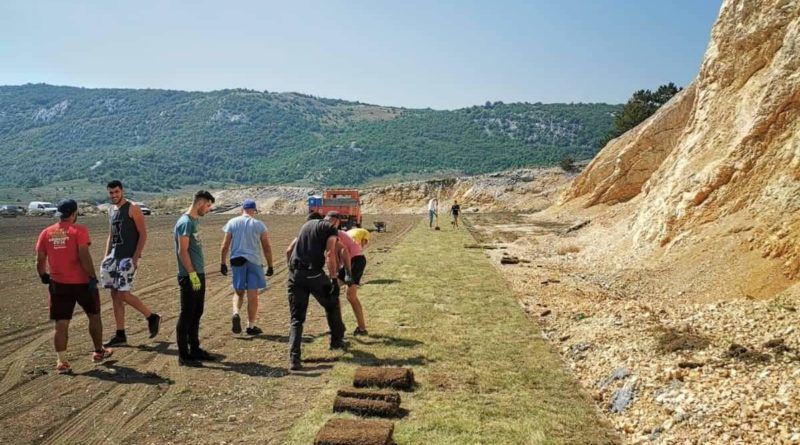 Rakitno, nogometni teren 