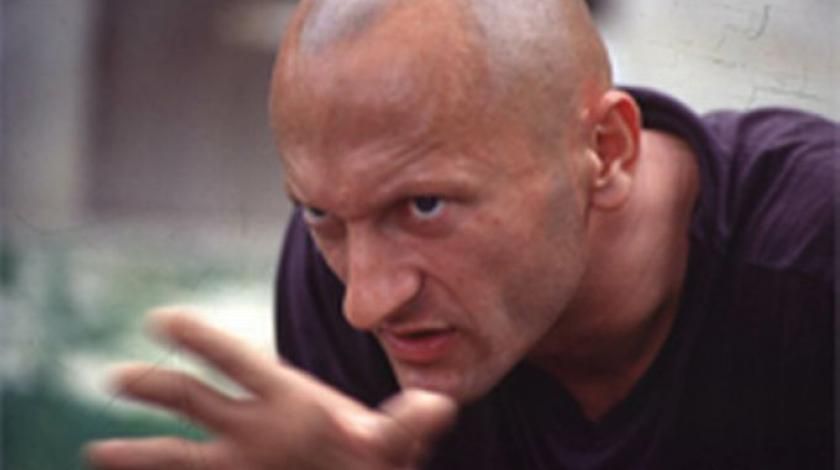 kiropraktičar, selo, terorizira