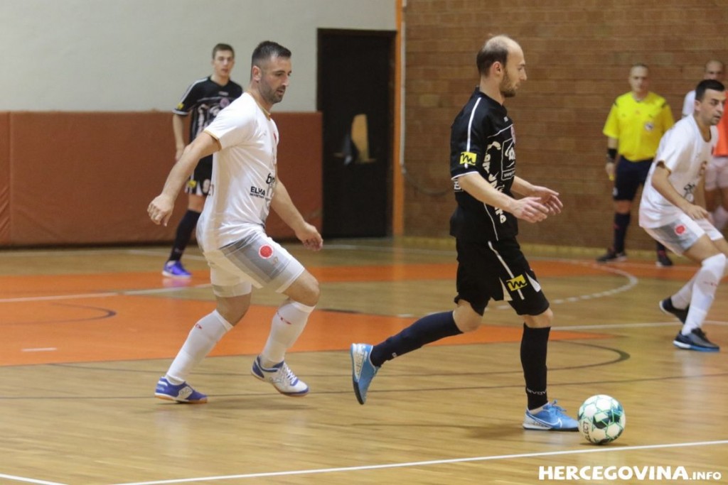 HFC Zrinjski, MNK Centar Sarajevo