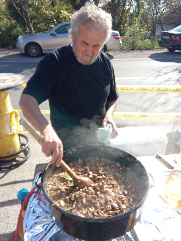 pobjednik, Crveni Grm, jetrica, janjetina