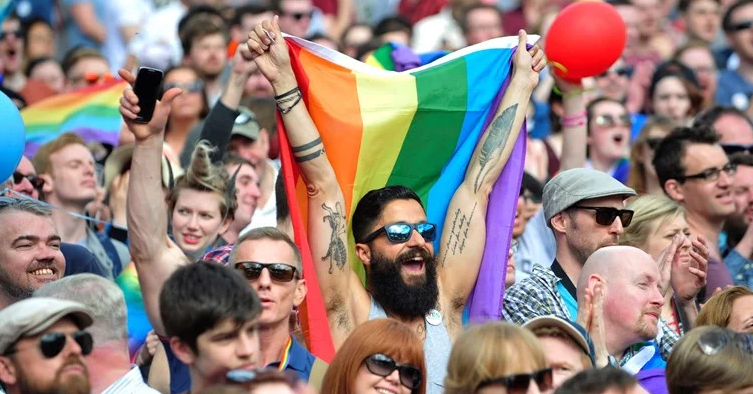 istospolni brak, Sjeverna Irska, pobačaj