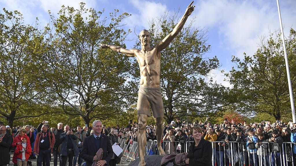 Zlatan Ibrahimović, statua , Malmo