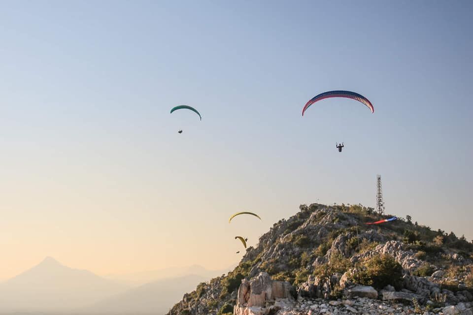 Paraglajding Ljubuški
