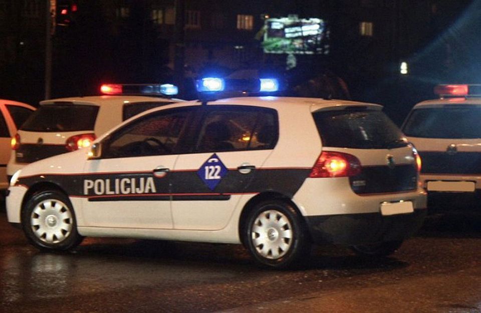 uhićenje huligana, teška prometna nesreća, eksplozija, samoubojstvo, pacjentica 