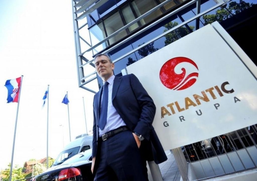 Emil Tedeschi, radno vrijeme