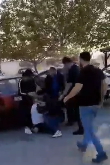 prodajni centar , tučnjava