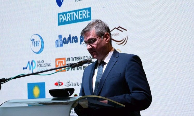 Vijeće ministara BiH, Denis Zvizdić, Brčko