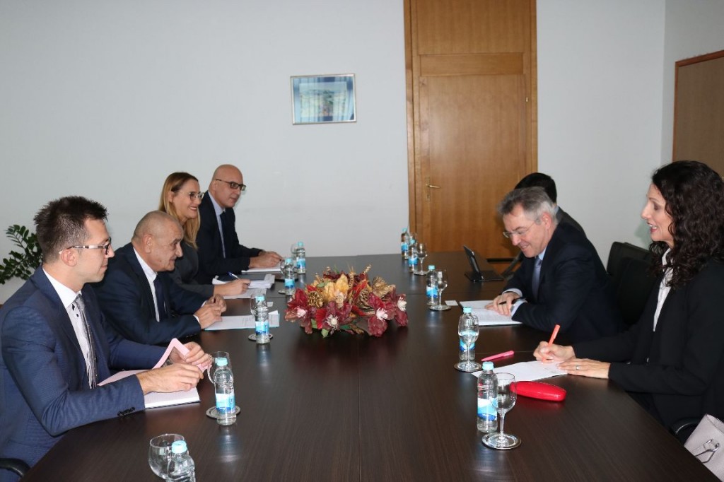 MMF, Vjekoslav Bevanda