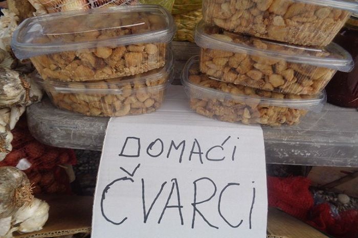 čvarci, piletina, tržnica Tasovčići