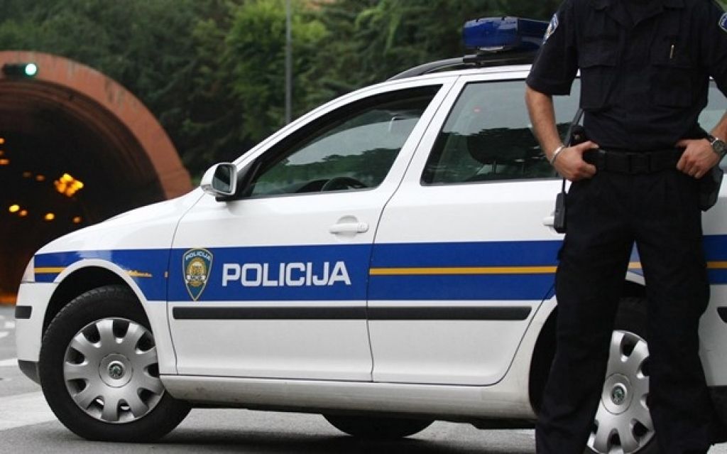 policija, Zagreb, brač, pljačka, slovenka, pobjegao u BiH, pronevjera, banka, Hrvatska, trudnica, mup rh