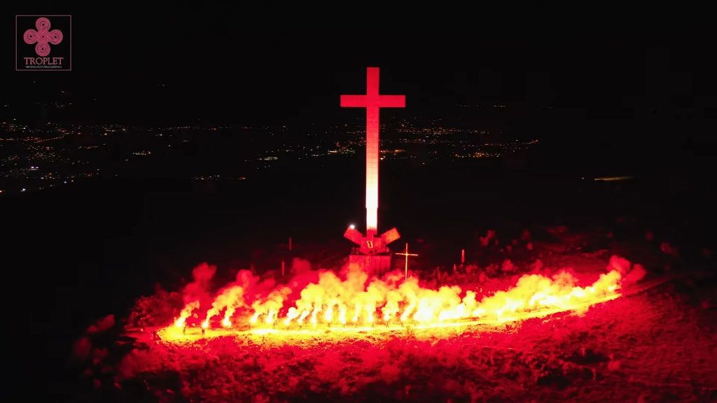 Tropletovi dani kulture, počast