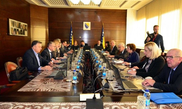 Vlada FBiH, smjene, zavod pazarić , Vlada FBiH, proračun