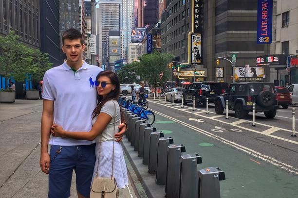 Ivica Zubac, vjenčanja