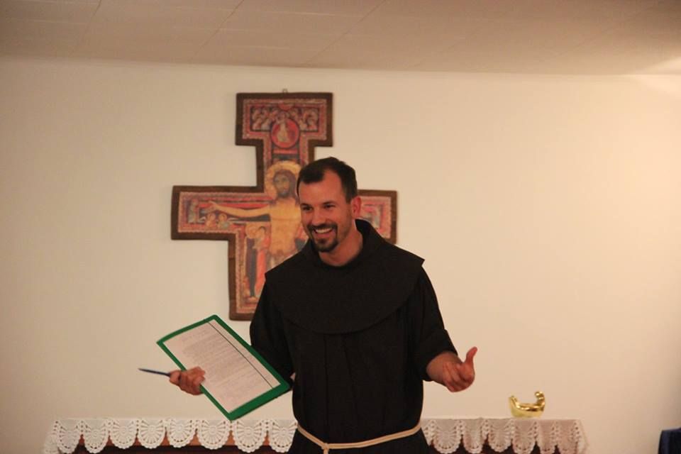 širokobriježanin, Fra Marin Karačić, Božić, nova pjesma